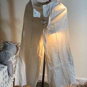 nice people white jeans